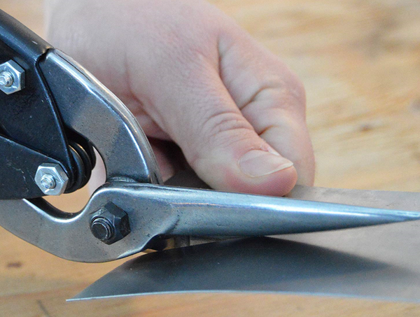 MIDWEST Power Cutters Long Cut Snip Straight Cut Shift Tin Cutting Scissors with Forged Blade & Kush'n-Power Comfort Grips MWT-6516 MIDWEST Power Cutters Long Cut Snip Straight Cut Shift Tin Cutting Scissors with Forged Blade & Kush'n-Power Comfort Grips MWT-6516